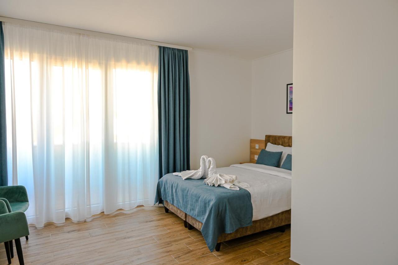 Dona, Altina Belgrado Exterior foto